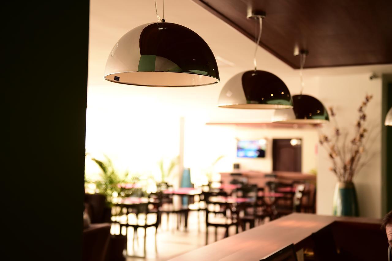 拉巴斯中城酒店 外观 照片